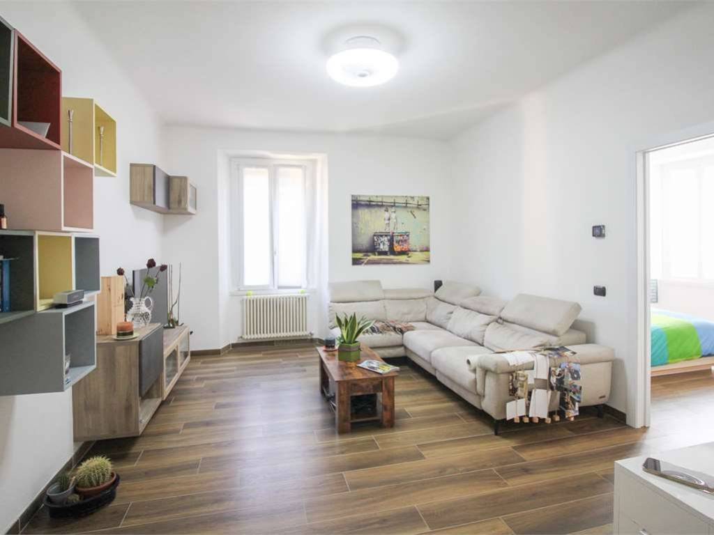 appartamento in vendita a Como in zona Borghi