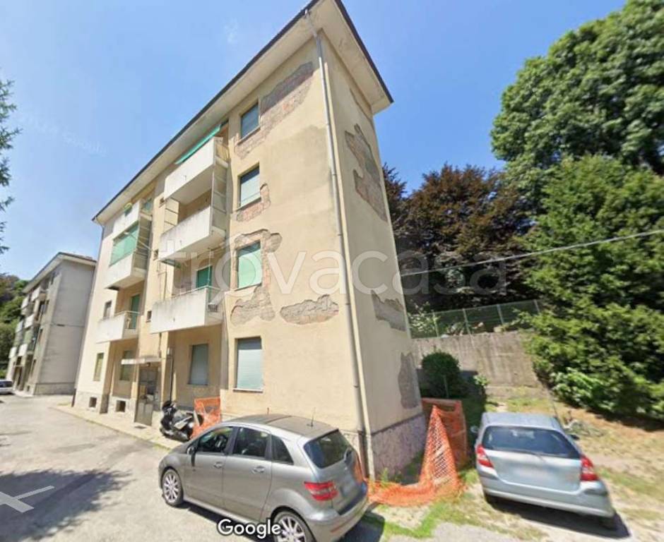 appartamento in vendita a Como in zona Trecallo