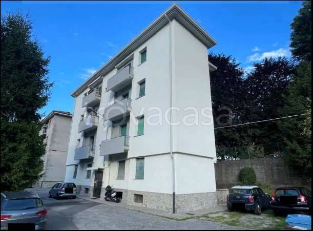 appartamento in vendita a Como in zona Trecallo