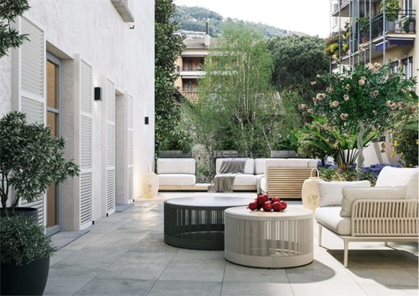 appartamento in vendita a Como in zona Borghi