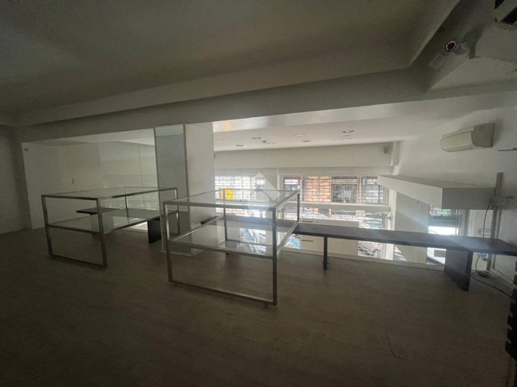 appartamento in vendita a Como in zona Ponte Chiasso