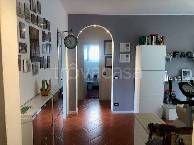 appartamento in vendita a Como in zona Sagnino