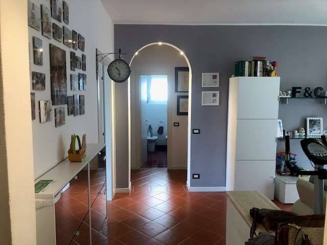 appartamento in vendita a Como in zona Sagnino