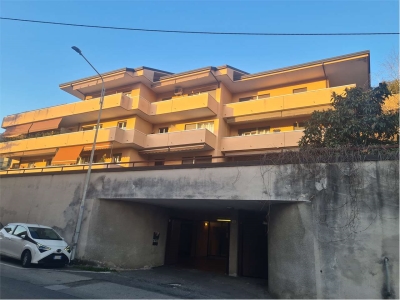 appartamento in vendita a Como in zona Como Centro