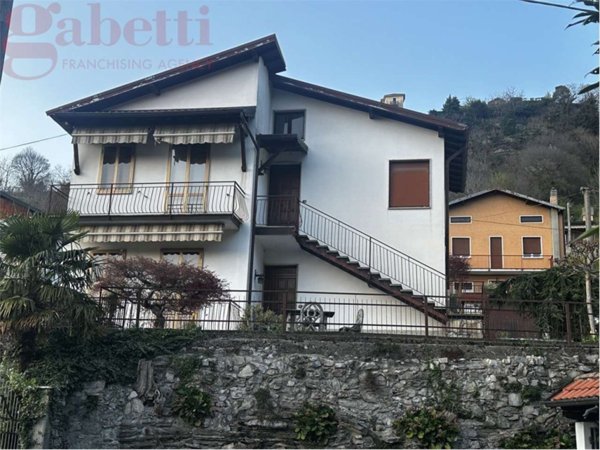 casa indipendente in vendita a Como
