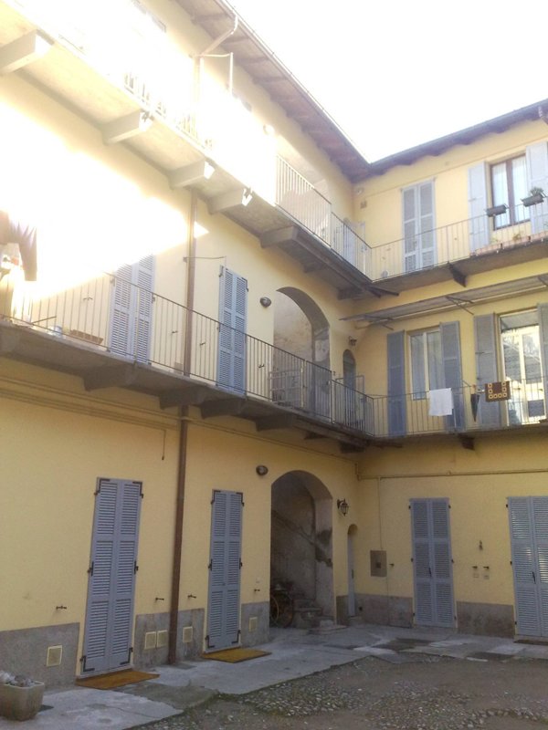 appartamento in vendita a Como in zona Borghi
