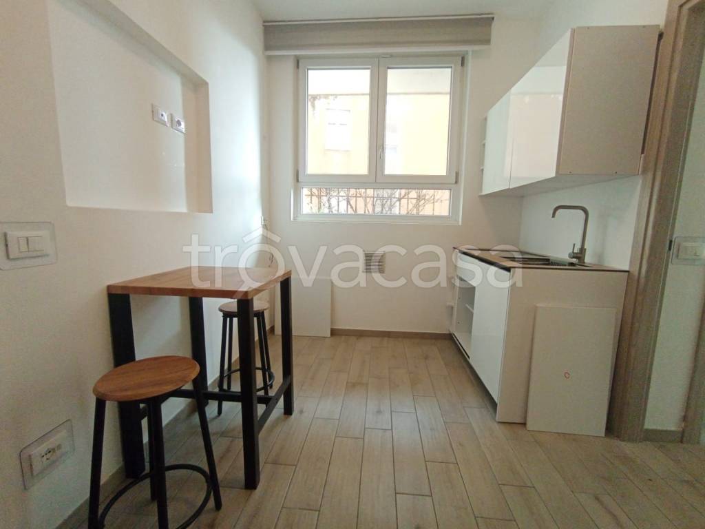 appartamento in vendita a Como in zona Valduce