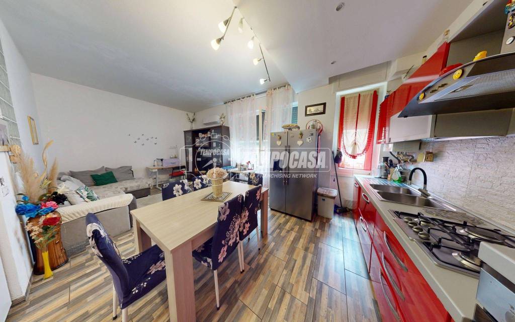 appartamento in vendita a Como in zona Camerlata