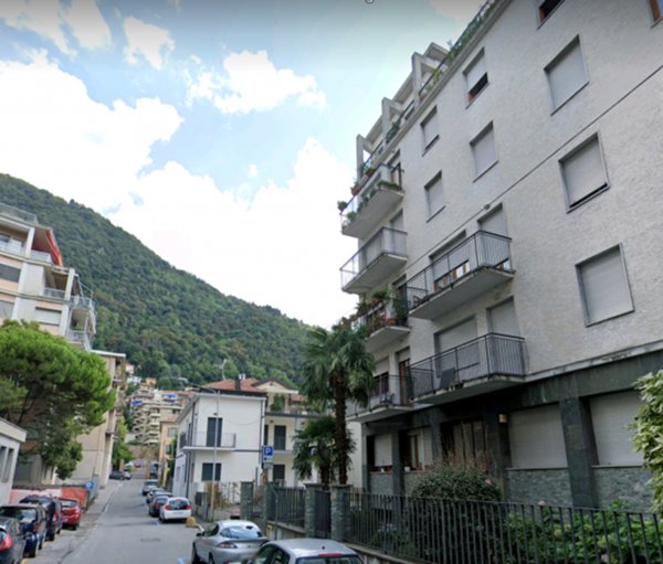 appartamento in vendita a Como in zona Como Centro