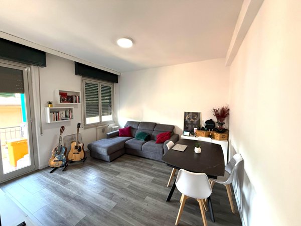 appartamento in vendita a Como in zona Monte Olimpino