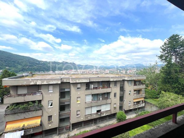 appartamento in vendita a Como in zona Sagnino