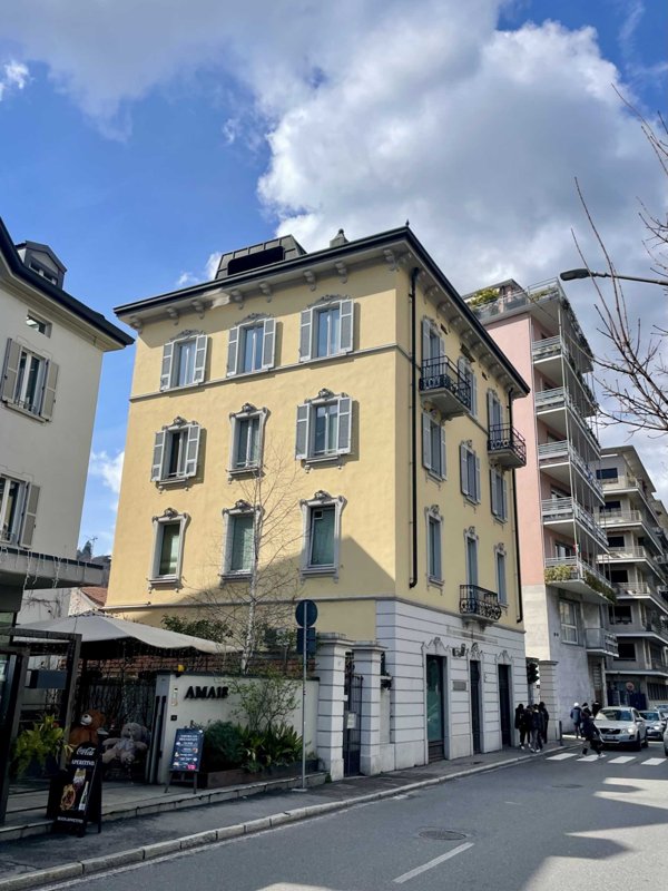 casa indipendente in vendita a Como in zona Como Centro
