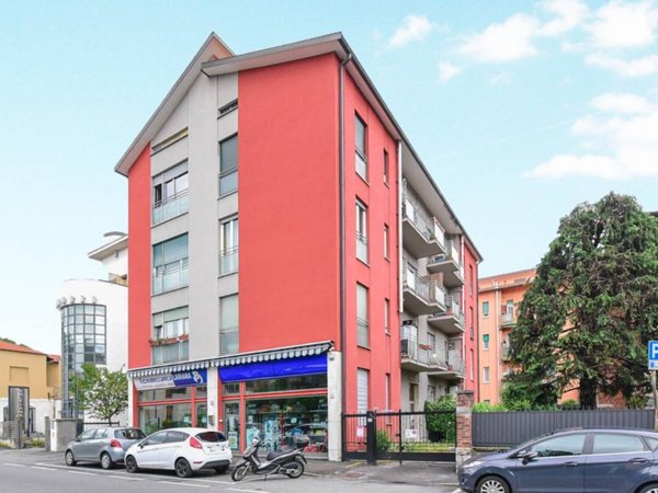 appartamento in vendita a Como in zona Camerlata