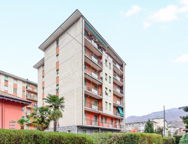 appartamento in vendita a Como in zona Ponte Chiasso