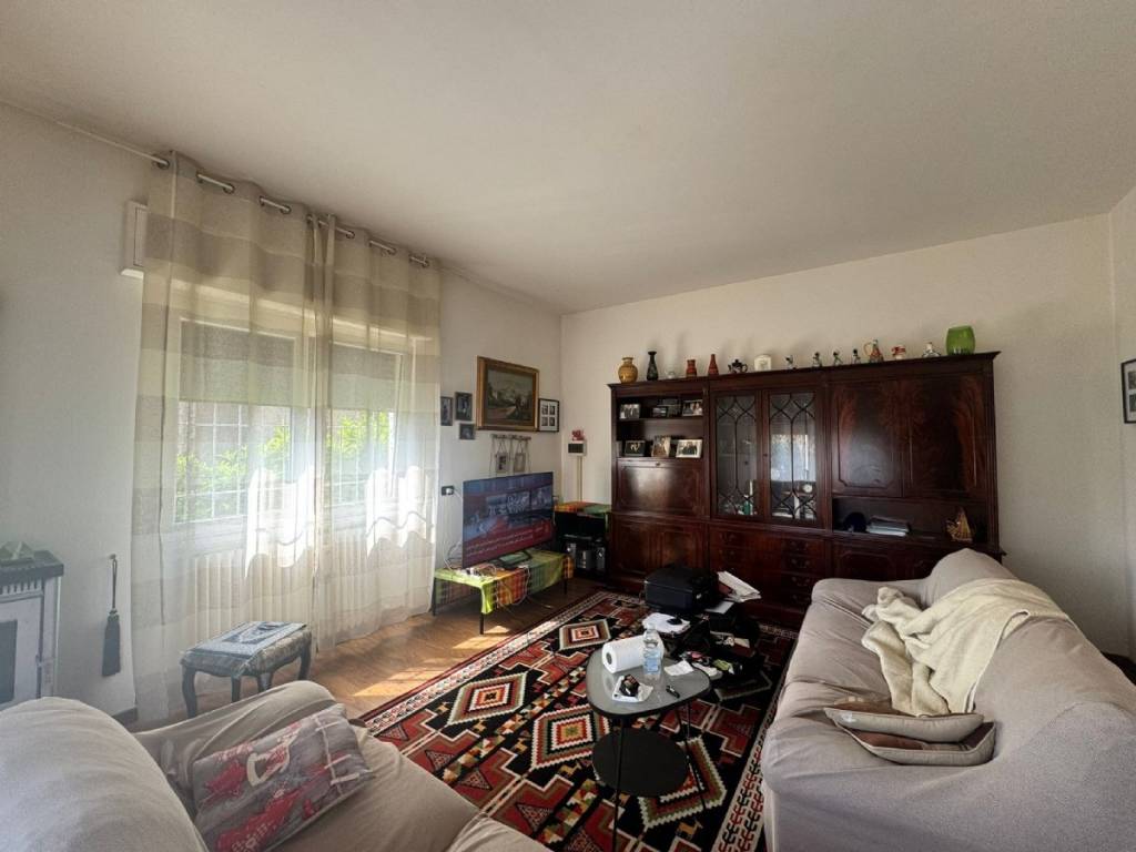 appartamento in vendita a Como in zona Rebbio