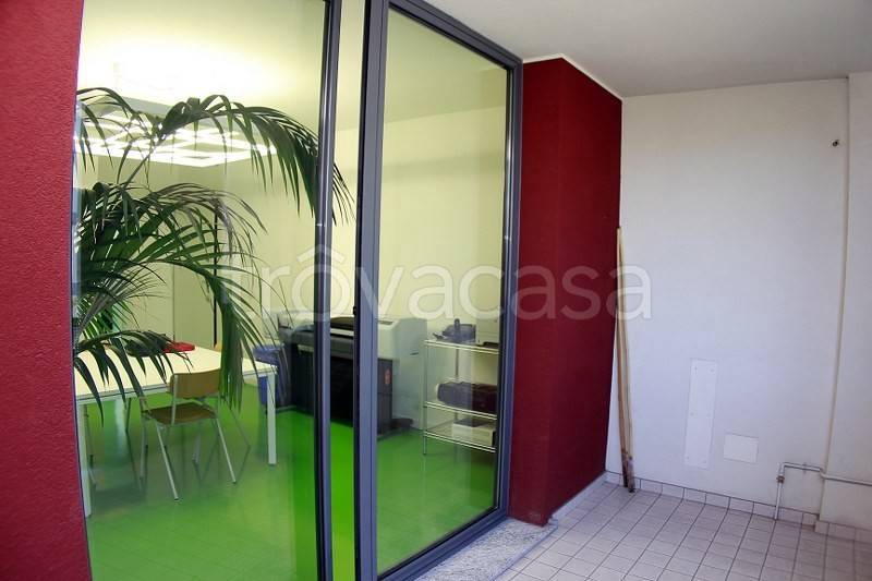 appartamento in vendita a Como in zona Camerlata