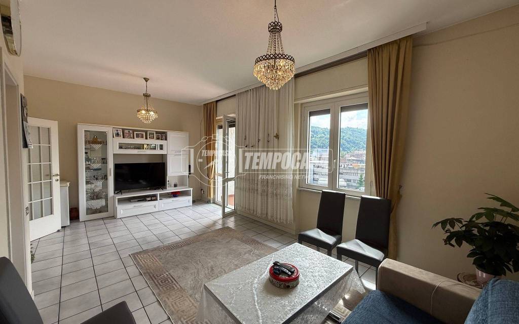 appartamento in vendita a Como in zona Monte Olimpino