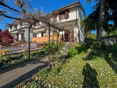 casa indipendente in vendita a Como in zona Como Centro