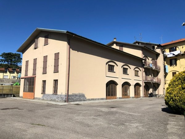 capannone in vendita a Como