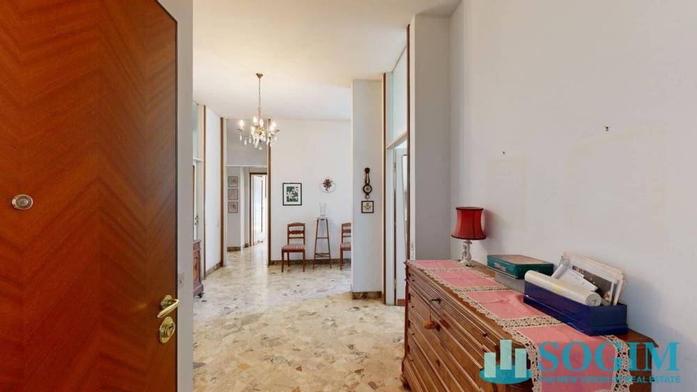 appartamento in vendita a Como in zona Como Centro