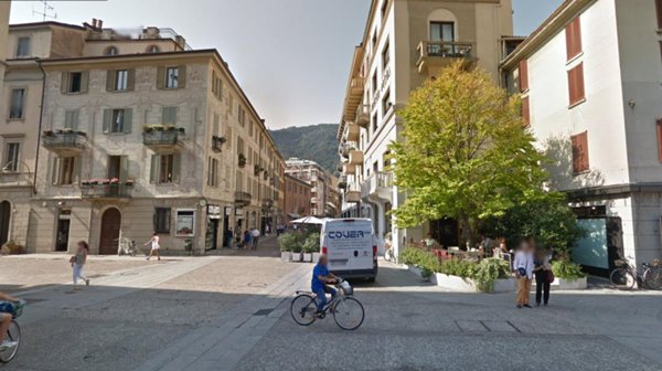appartamento in vendita a Como in zona Como Centro