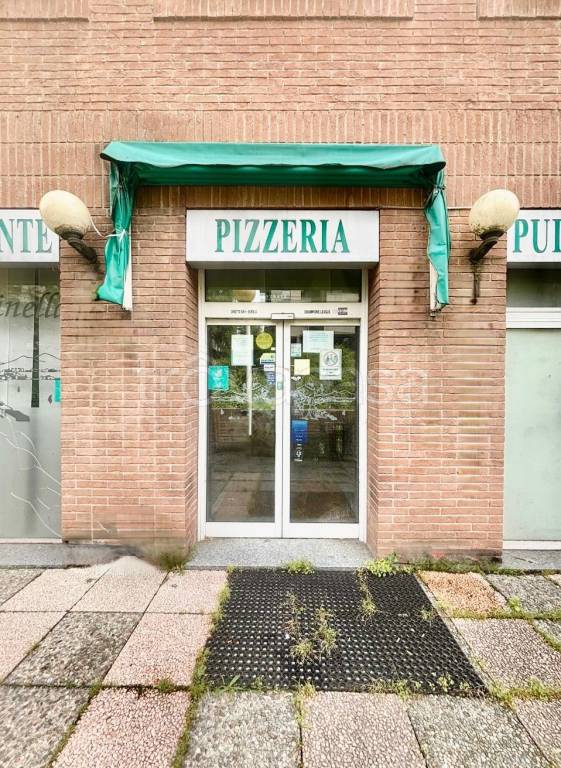 negozio in vendita a Como in zona Como Centro