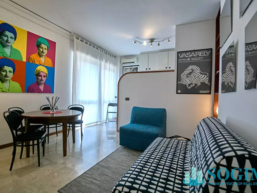 appartamento in vendita a Como in zona Borghi