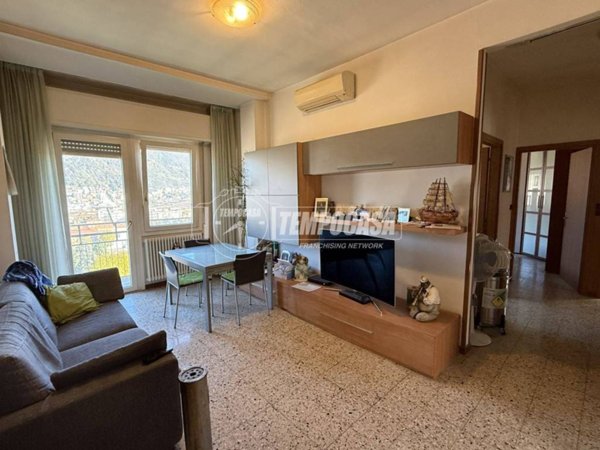 appartamento in vendita a Como in zona Borghi