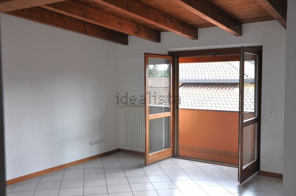 appartamento in vendita a Como in zona Albate