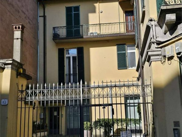 appartamento in vendita a Como in zona Como Centro