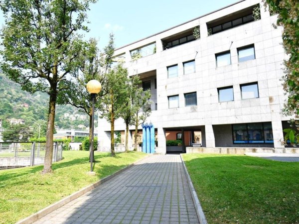ufficio in vendita a Como in zona Viale Varese