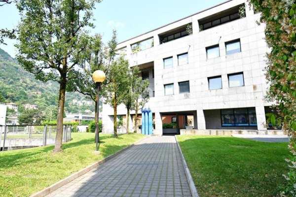 ufficio in vendita a Como in zona Viale Varese