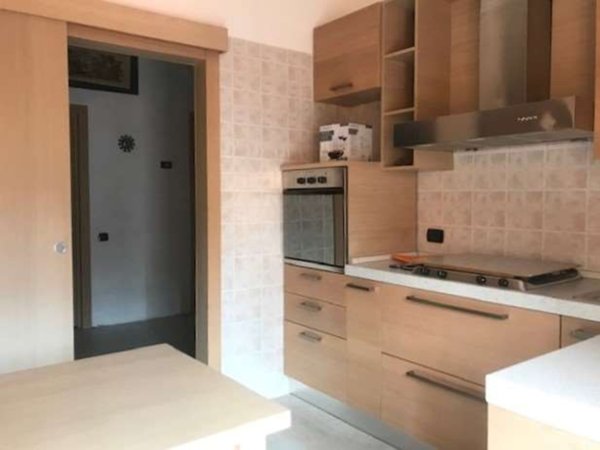 appartamento in vendita a Como in zona Sagnino