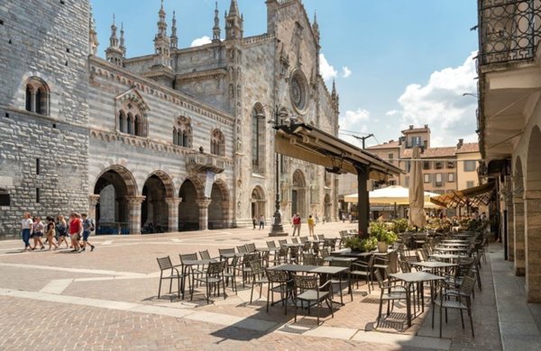 appartamento in vendita a Como
