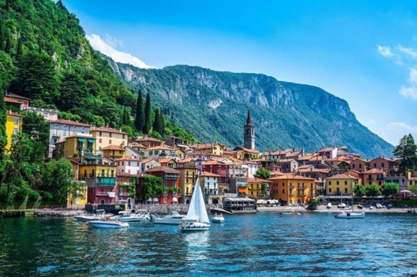 appartamento in vendita a Como in zona Camerlata