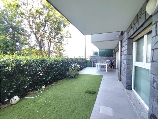 appartamento in vendita a Como in zona Como Centro