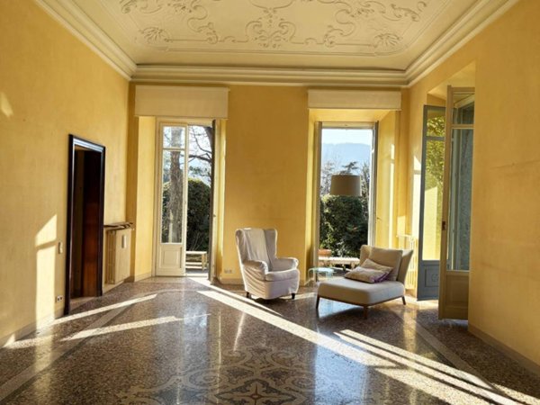appartamento in vendita a Como in zona Valduce
