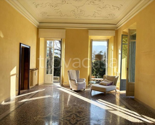 appartamento in vendita a Como in zona Valduce