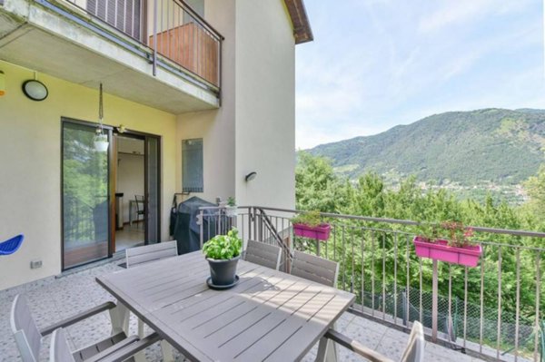 appartamento in vendita a Como in zona Sagnino