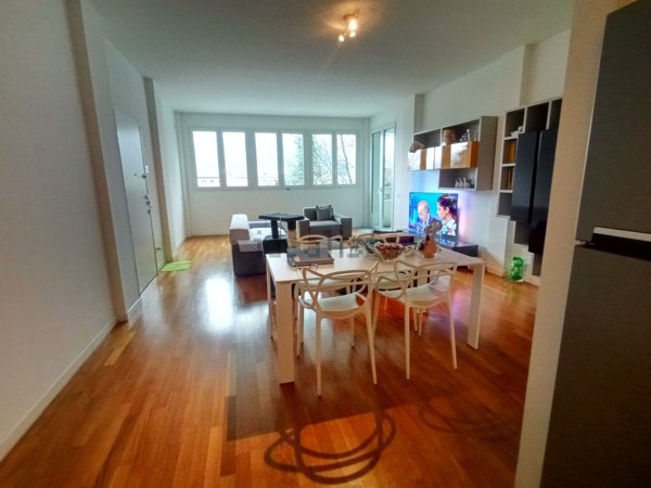 appartamento in vendita a Como in zona Como Centro