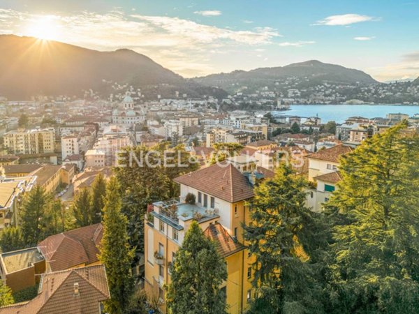 appartamento in vendita a Como in zona Prudenziana
