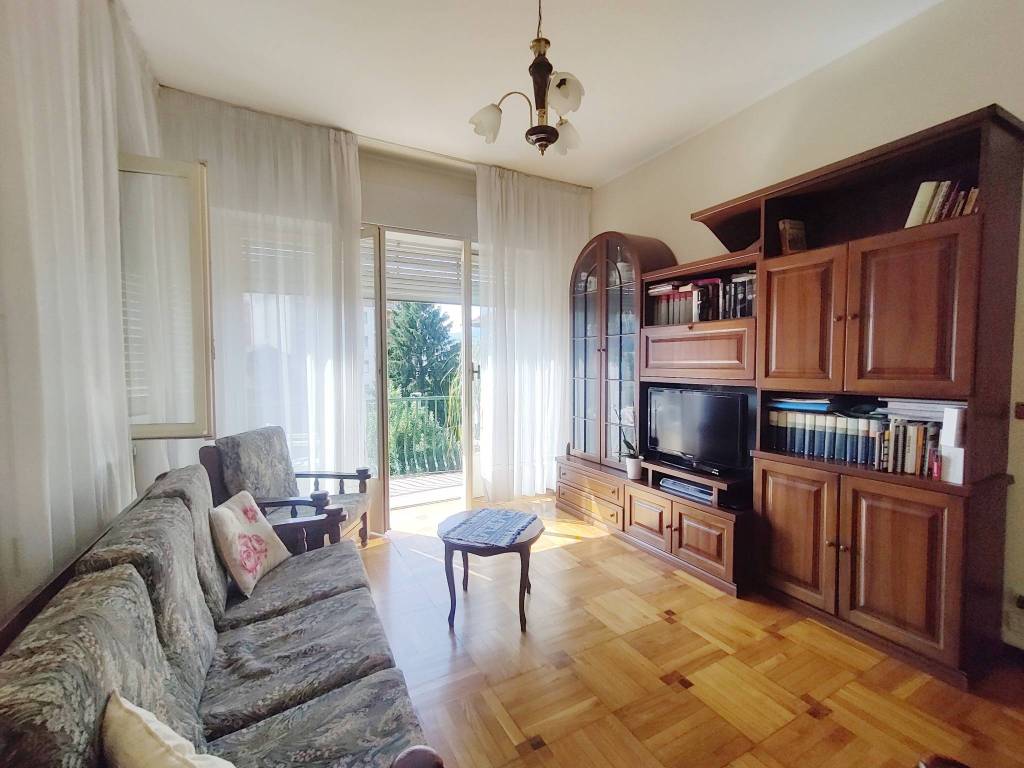 appartamento in vendita a Como in zona Monte Olimpino