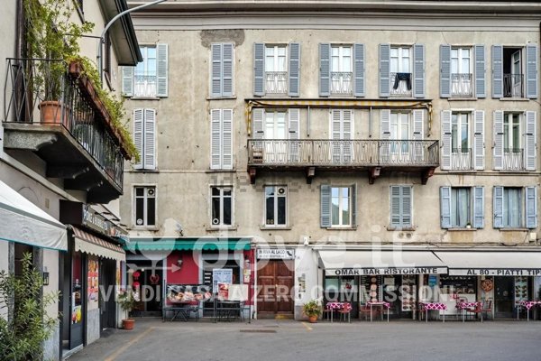 appartamento in vendita a Como in zona Como Centro