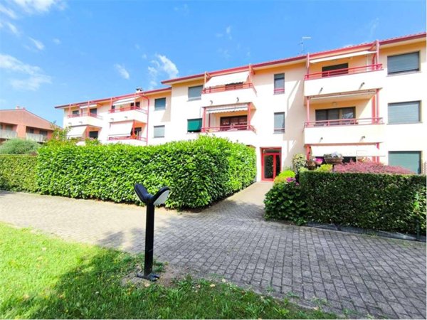 appartamento in vendita a Como in zona Albate