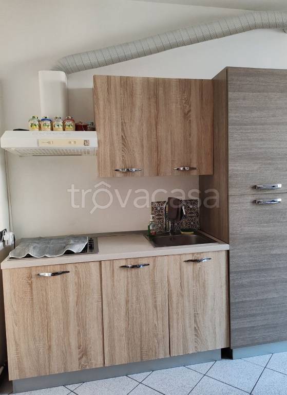 appartamento in vendita a Como in zona Albate