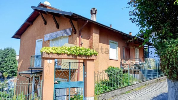 appartamento in vendita a Como in zona Monte Olimpino