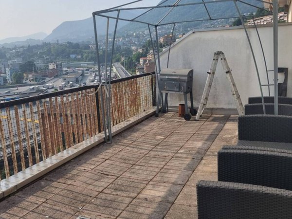 appartamento in vendita a Como in zona Ponte Chiasso