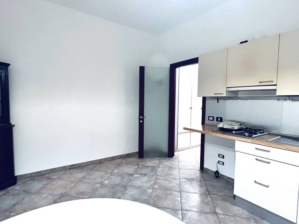 appartamento in vendita a Como in zona Borghi