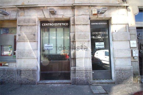 appartamento in vendita a Como in zona Como Centro