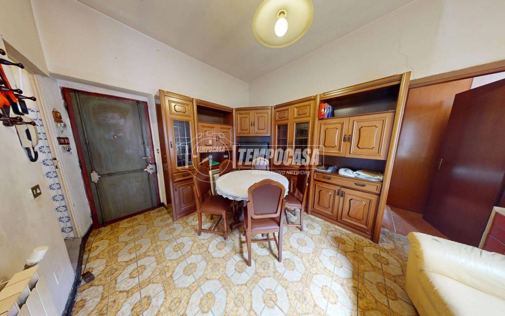 appartamento in vendita a Como in zona Borghi